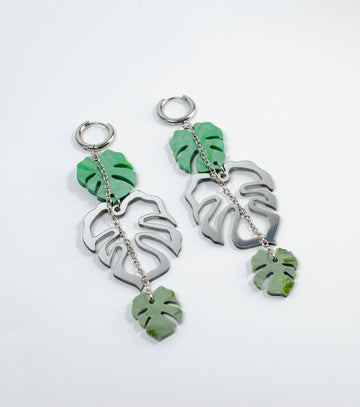 High-Climbing Socialite Earrings