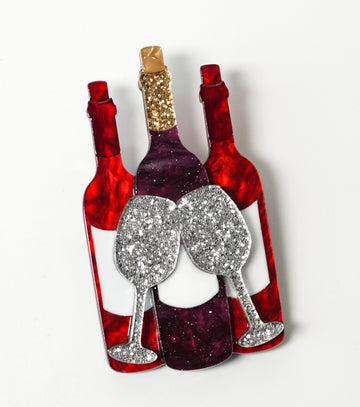 Happy Hour Brooch For European Cultural tourism
